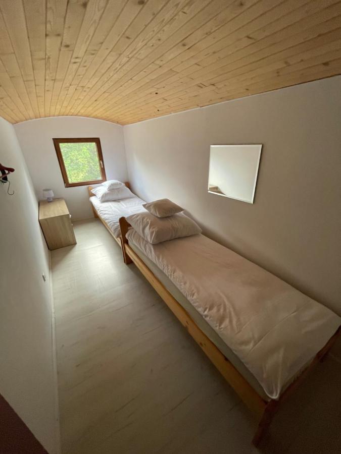 Domek Luka Topolka Buitenkant foto
